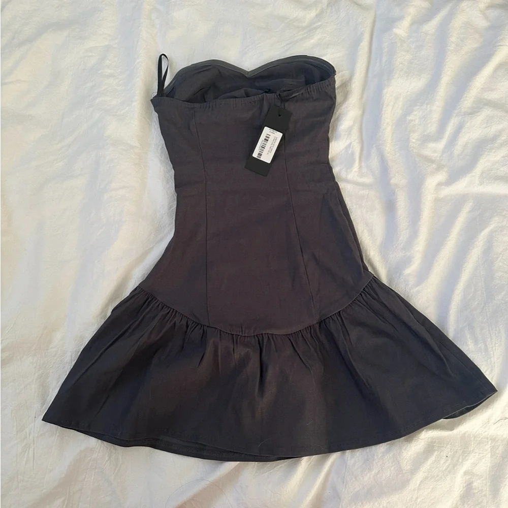 NWT Motel Sabina Bandeau Mini Dress In Charcoal Grey - Picture 6 of 6